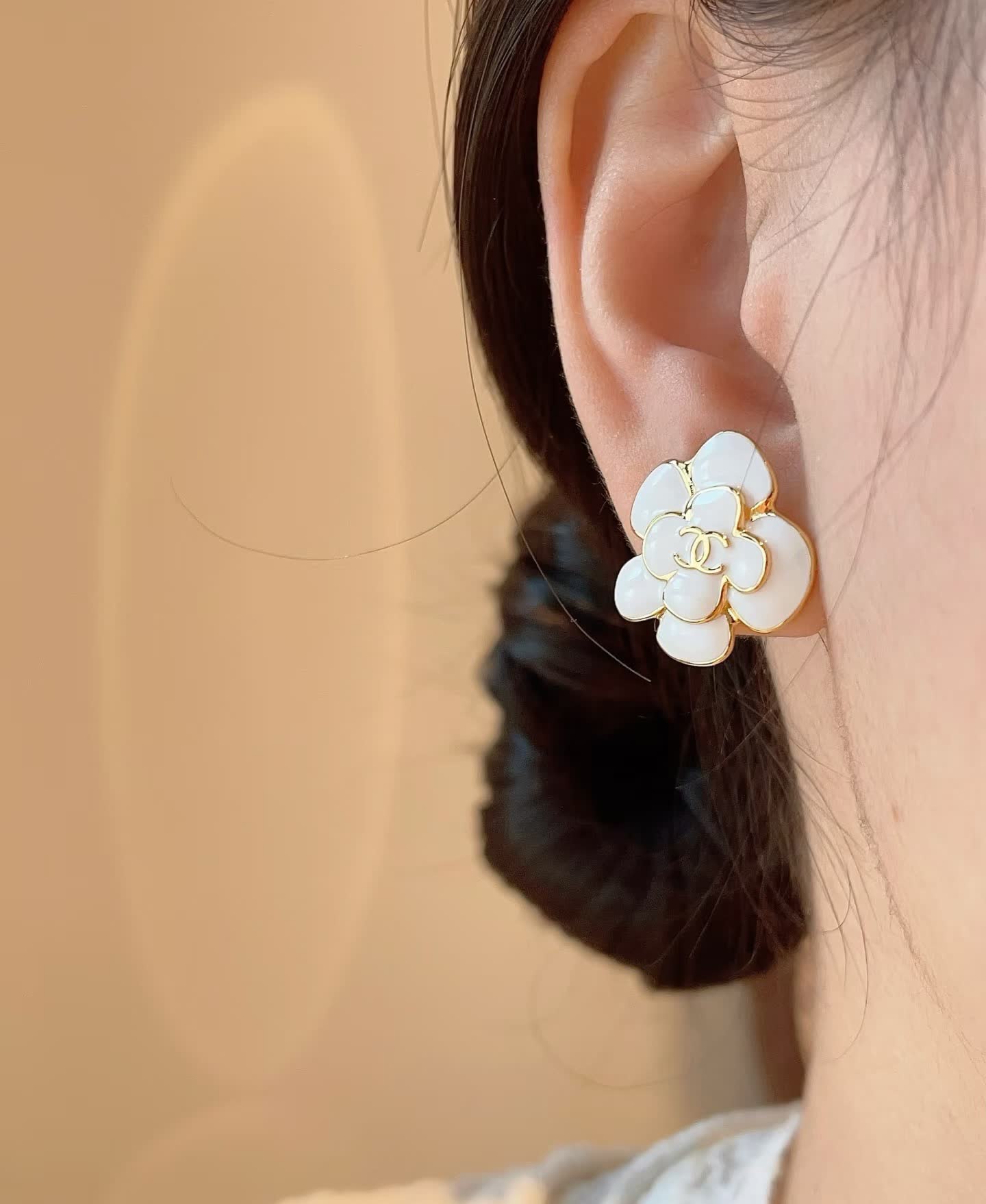 Chanel 2026 Spring/Summer Collection Flower Earrings