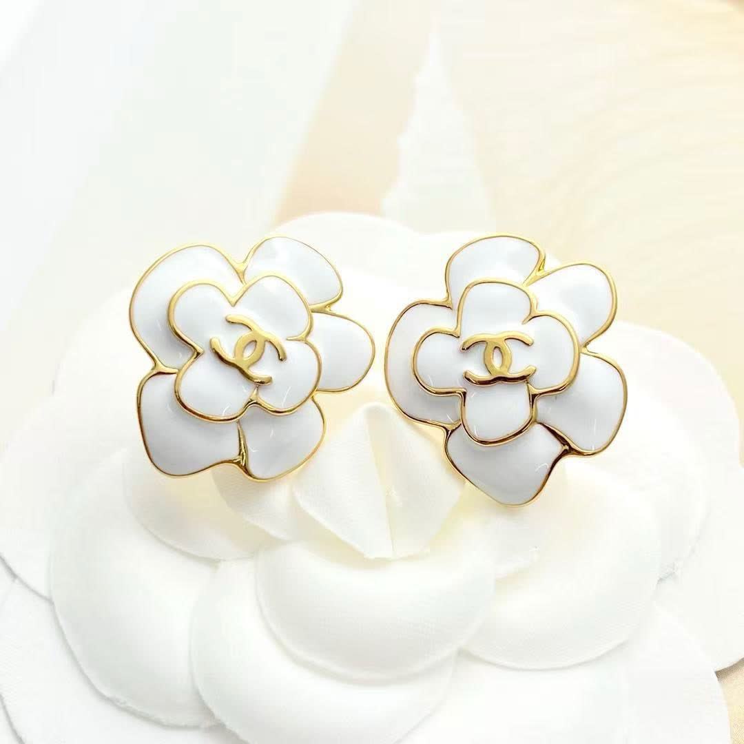 Chanel 2026 Spring/Summer Collection Flower Earrings