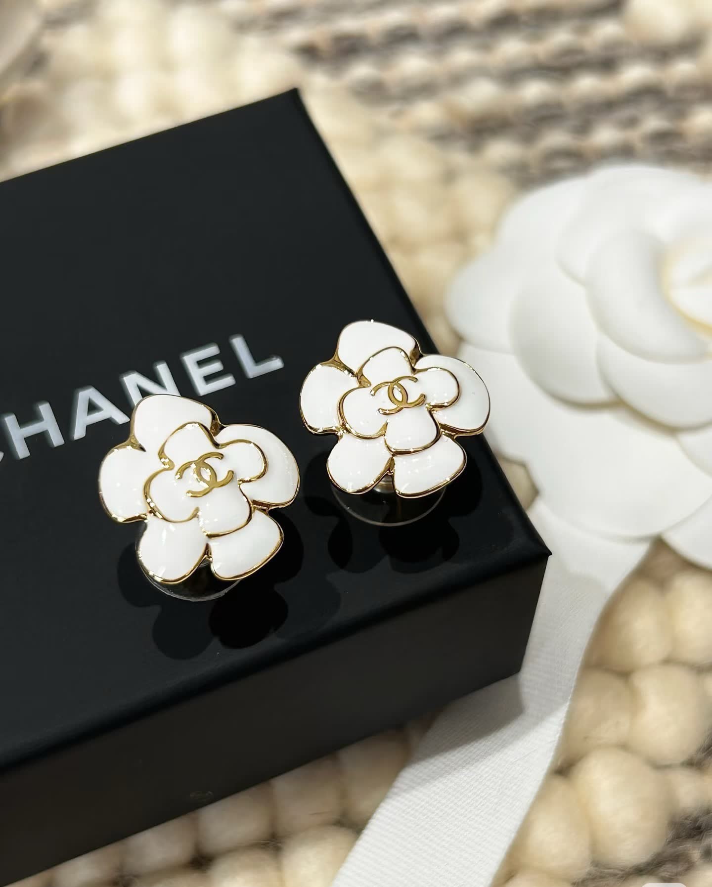 Chanel 2026 Spring/Summer Collection Flower Earrings