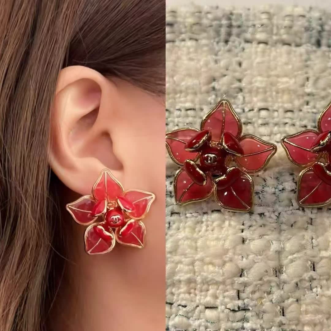 Chanel Jardin de Camélias Earrings