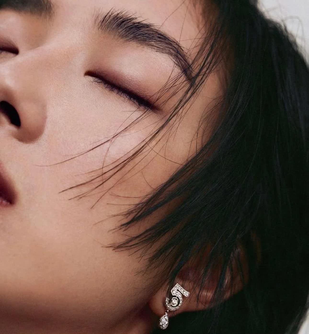 Chanel Elegant Diamond Number '5' Drop Earrings