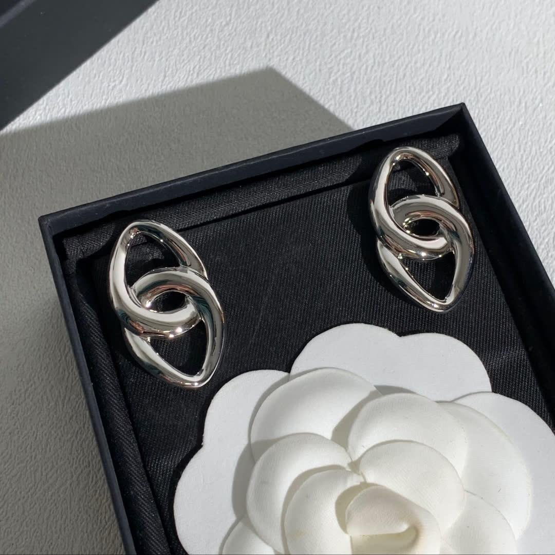 Chanel Silver Interlocking Heart Earrings