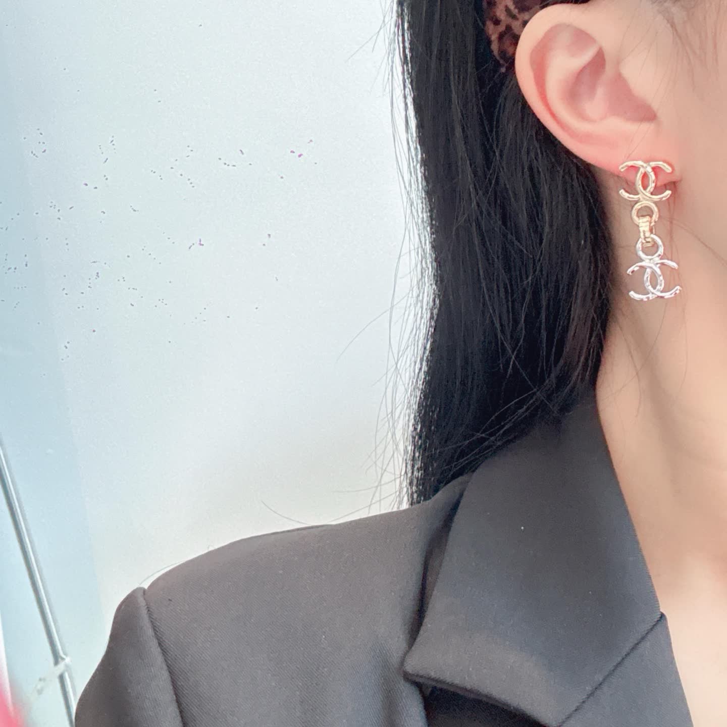 Chanel CC Logo Earrings Chanel CC Logo Earrings