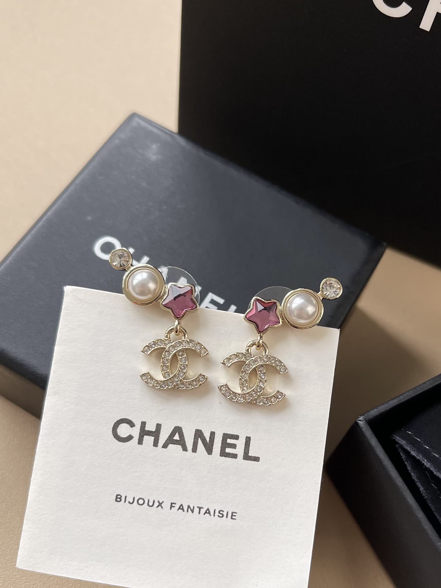 Chanel CC Logo Pearl Earrings and Necklace Set