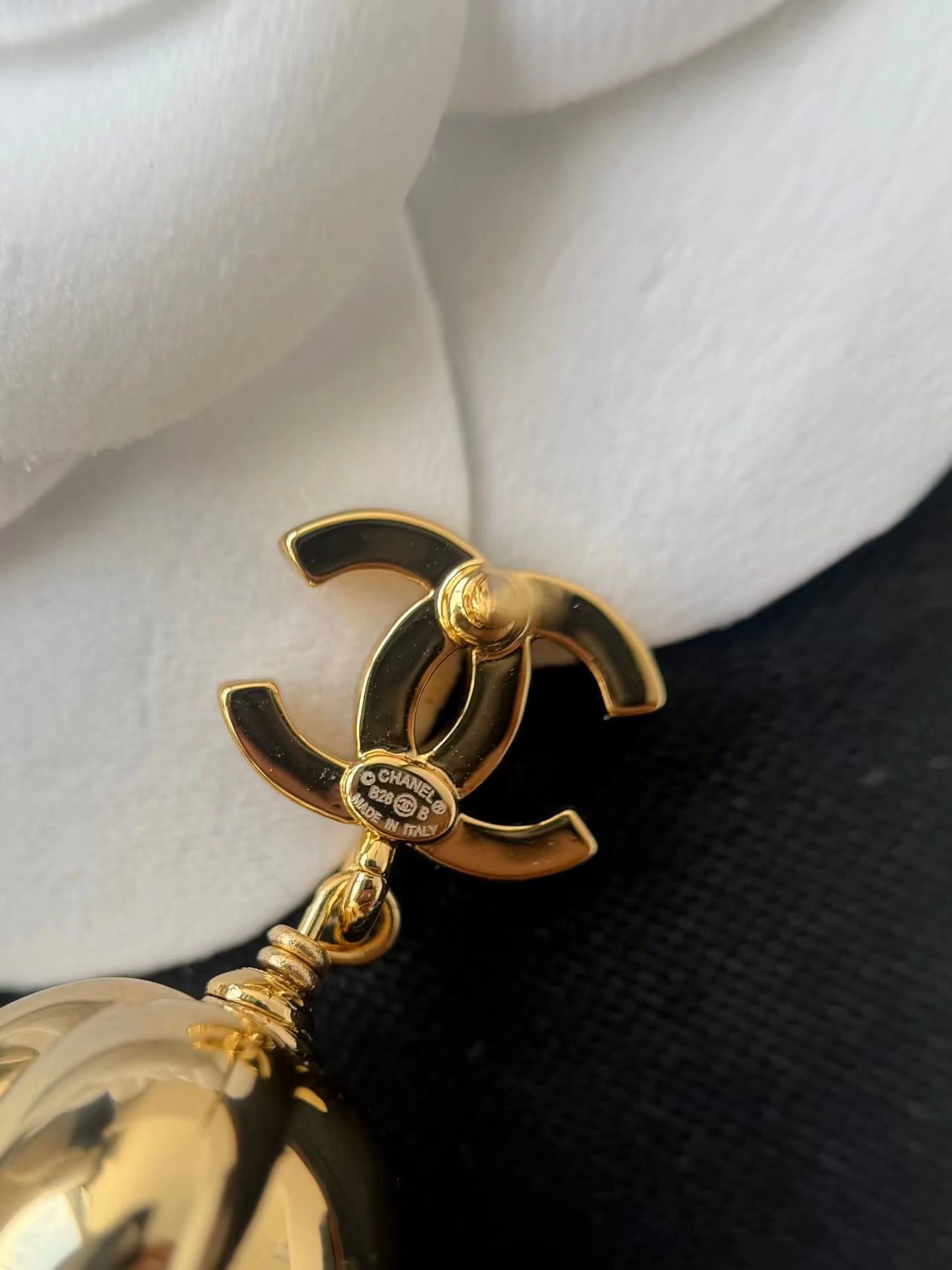 Chanel CC Logo Pearl Drop Earrings
