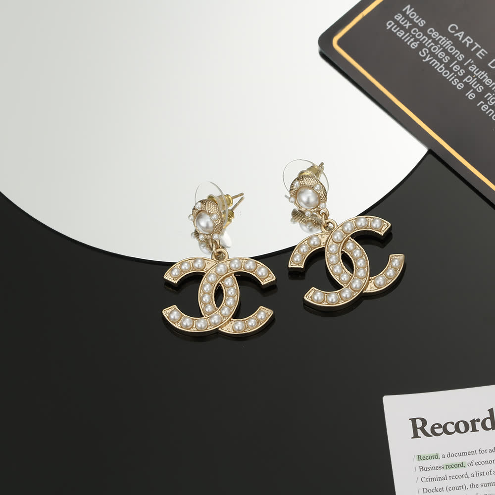 Chanel CC Logo Pearl Earrings