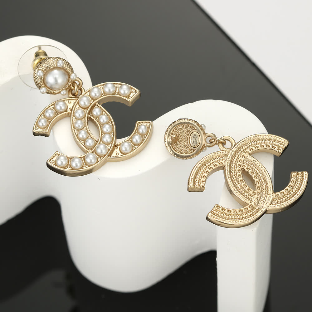 Chanel CC Logo Pearl Earrings
