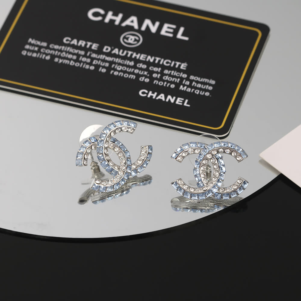 Chanel CC Logo Crystal Stud Earrings Chanel CC Logo Crystal Stud Earrings