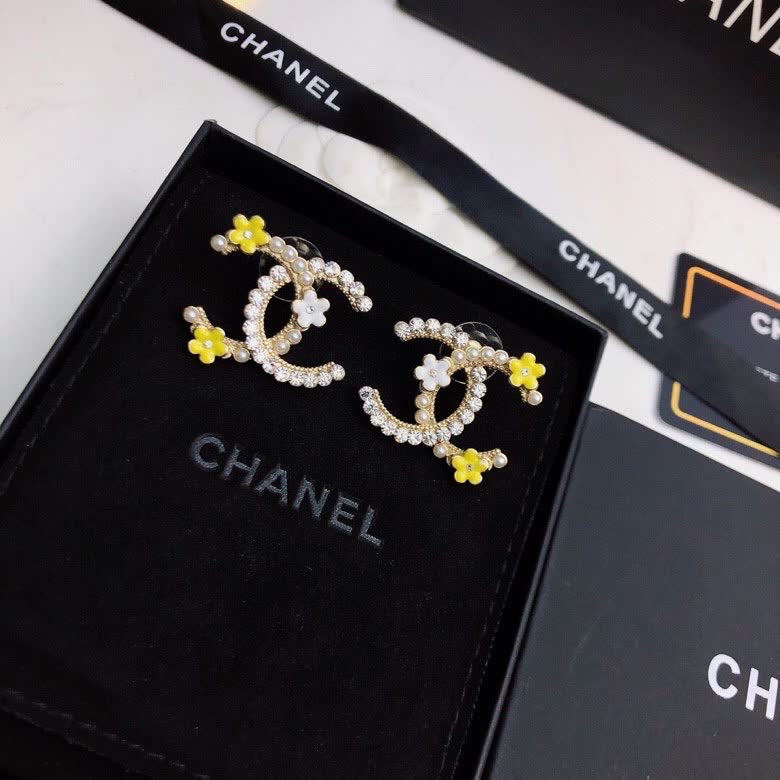 Chanel CC Logo Earrings with Pearls and Flowers