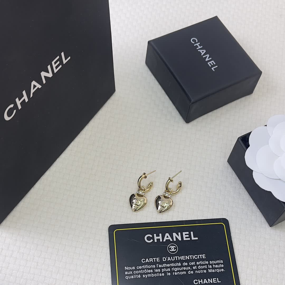 Chanel Pearl and Gold Heart Earrings