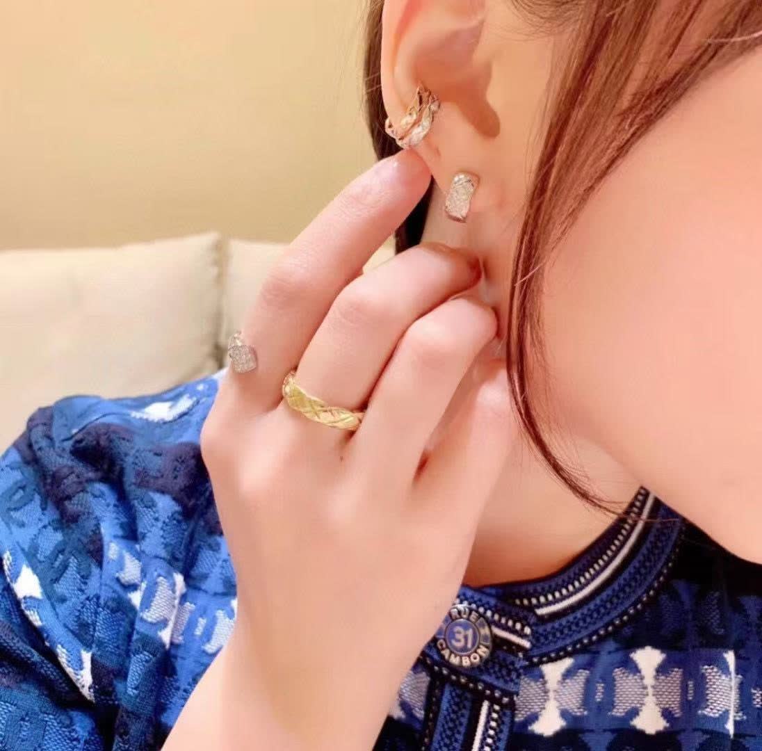 Chanel Happy Diamonds Earrings