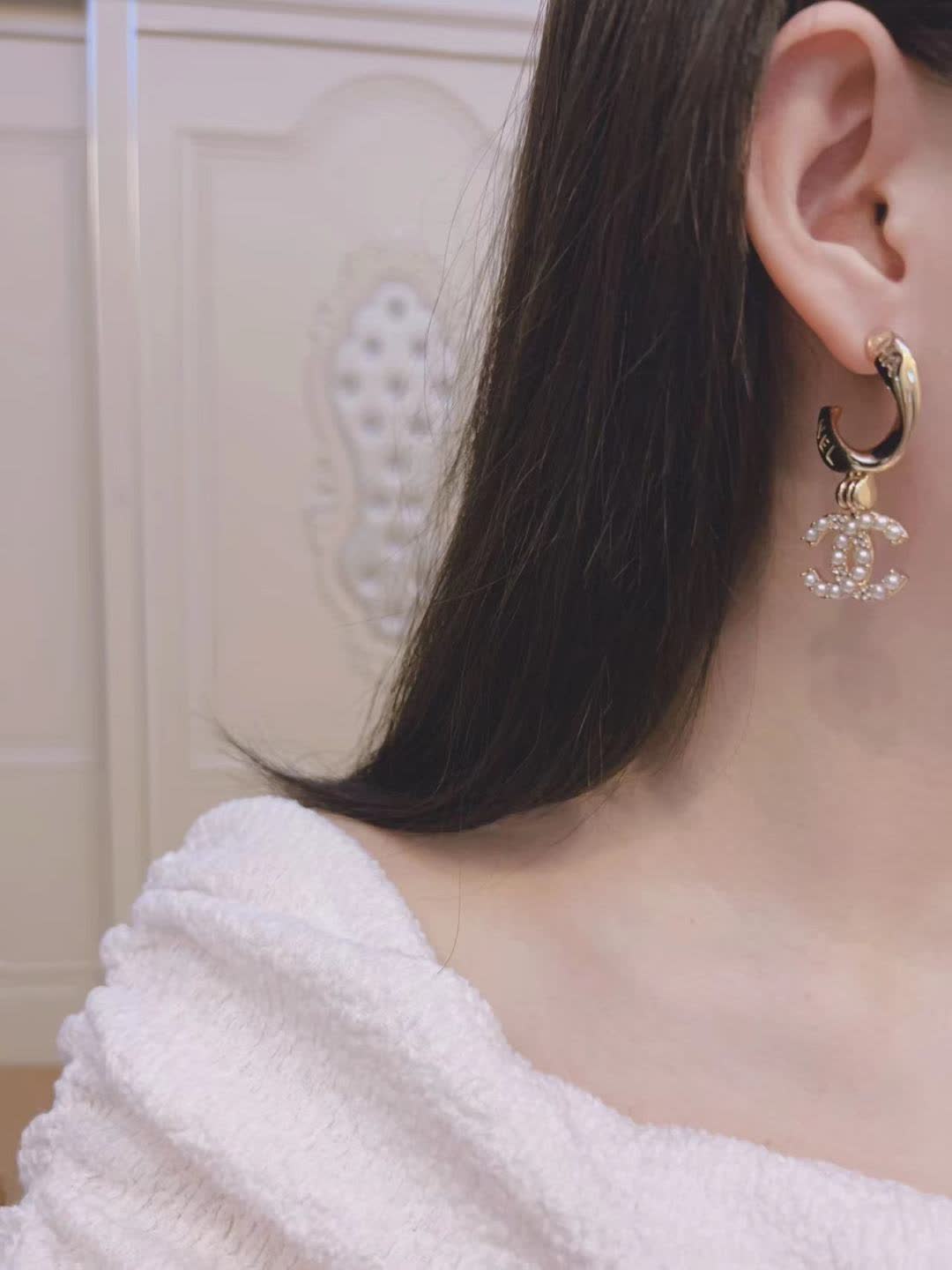 Chanel CC Logo Gold Tone Earrings