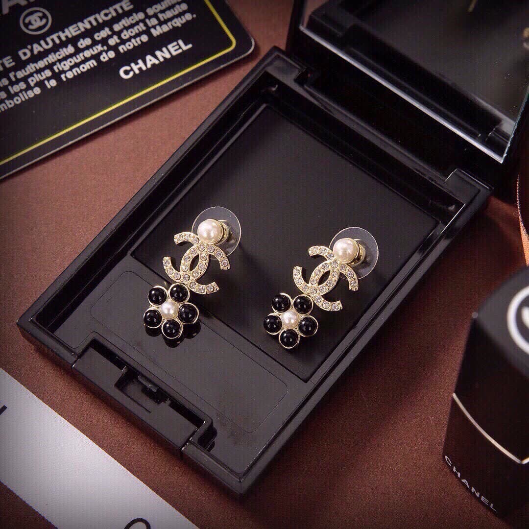 Chanel CC Logo Pearl and Crystal Earrings