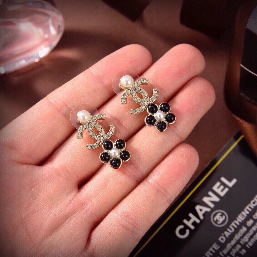 Chanel CC Logo Pearl and Crystal Earrings