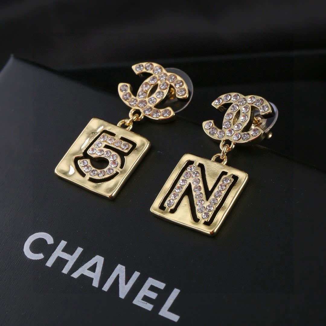Chanel CC Logo & Number Earrings Chanel CC Logo & Number Earrings