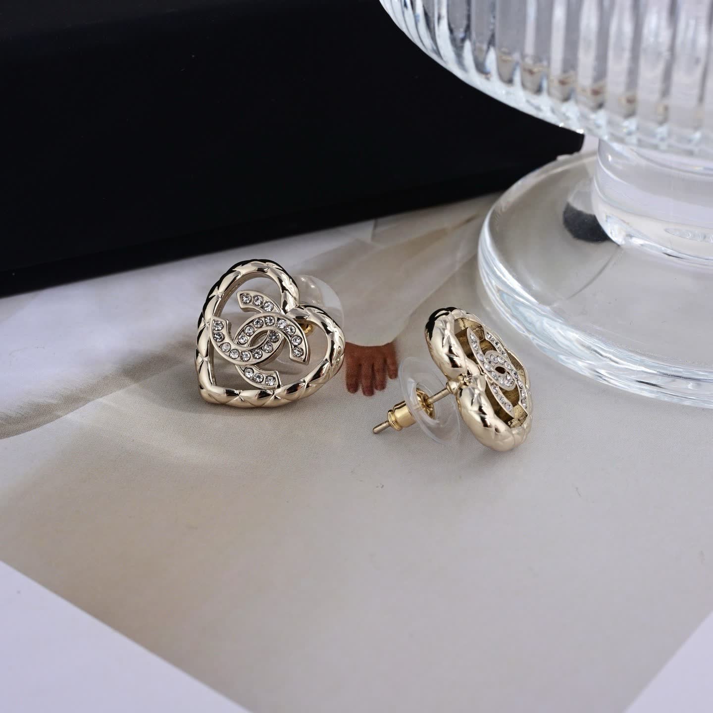 Chanel 25A Gold Heart Earrings with Crystal C