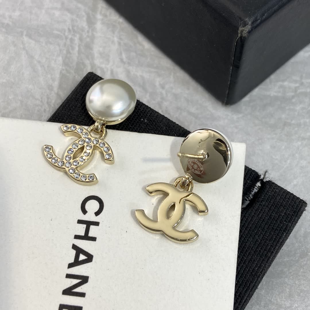Chanel CC Pearl Earrings