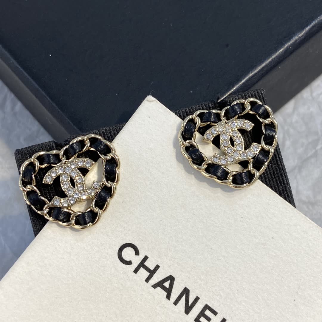 Chanel CC Heart Earrings