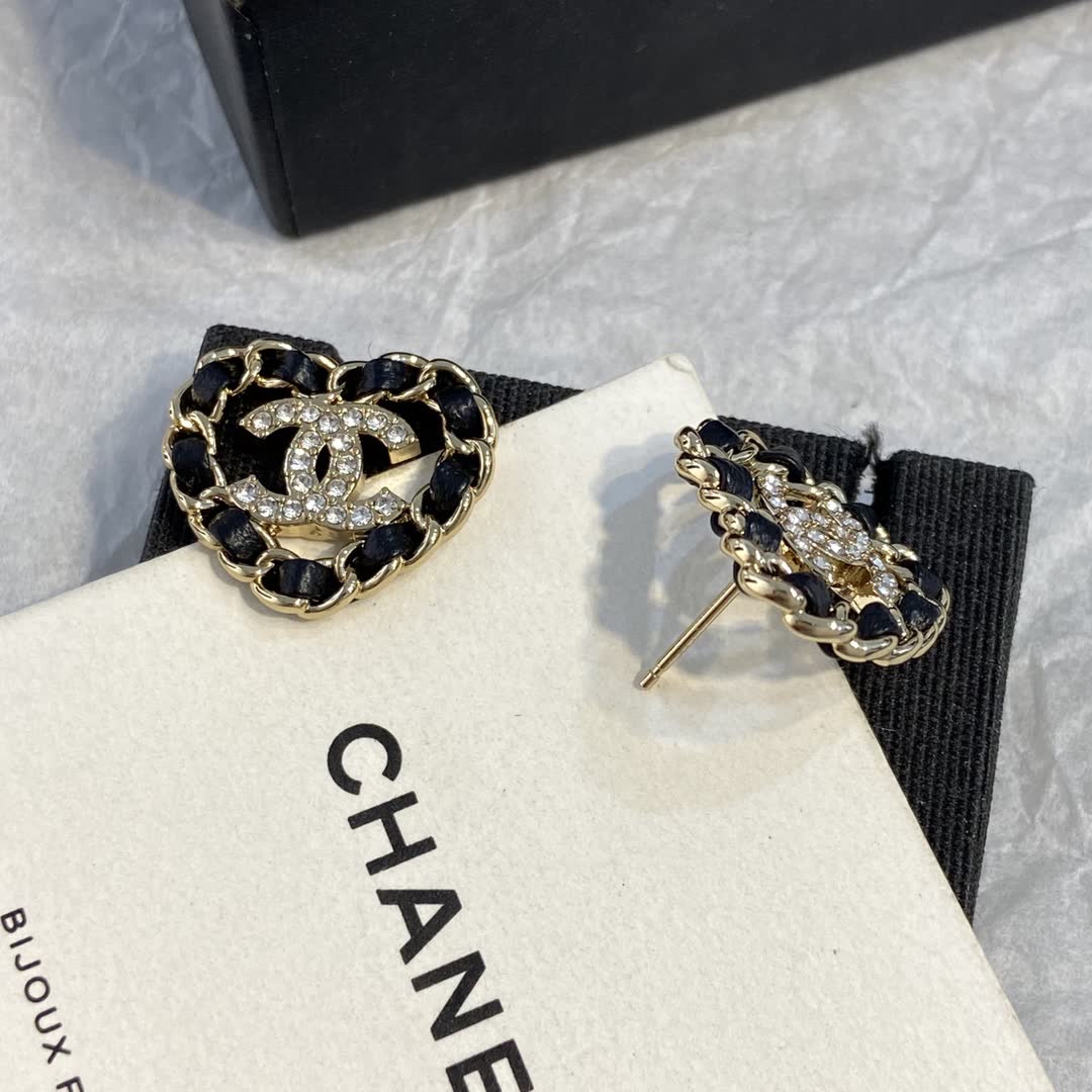 Chanel CC Heart Earrings
