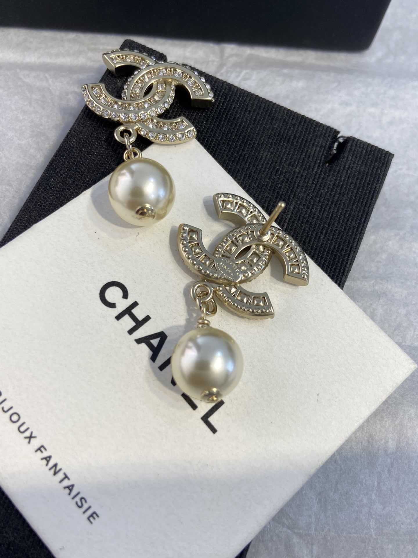 Chanel CC Logo Pearl Drop Earrings