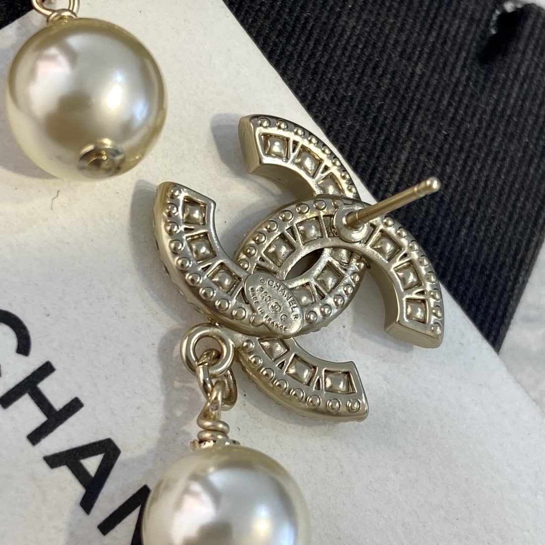 Chanel CC Logo Pearl Drop Earrings