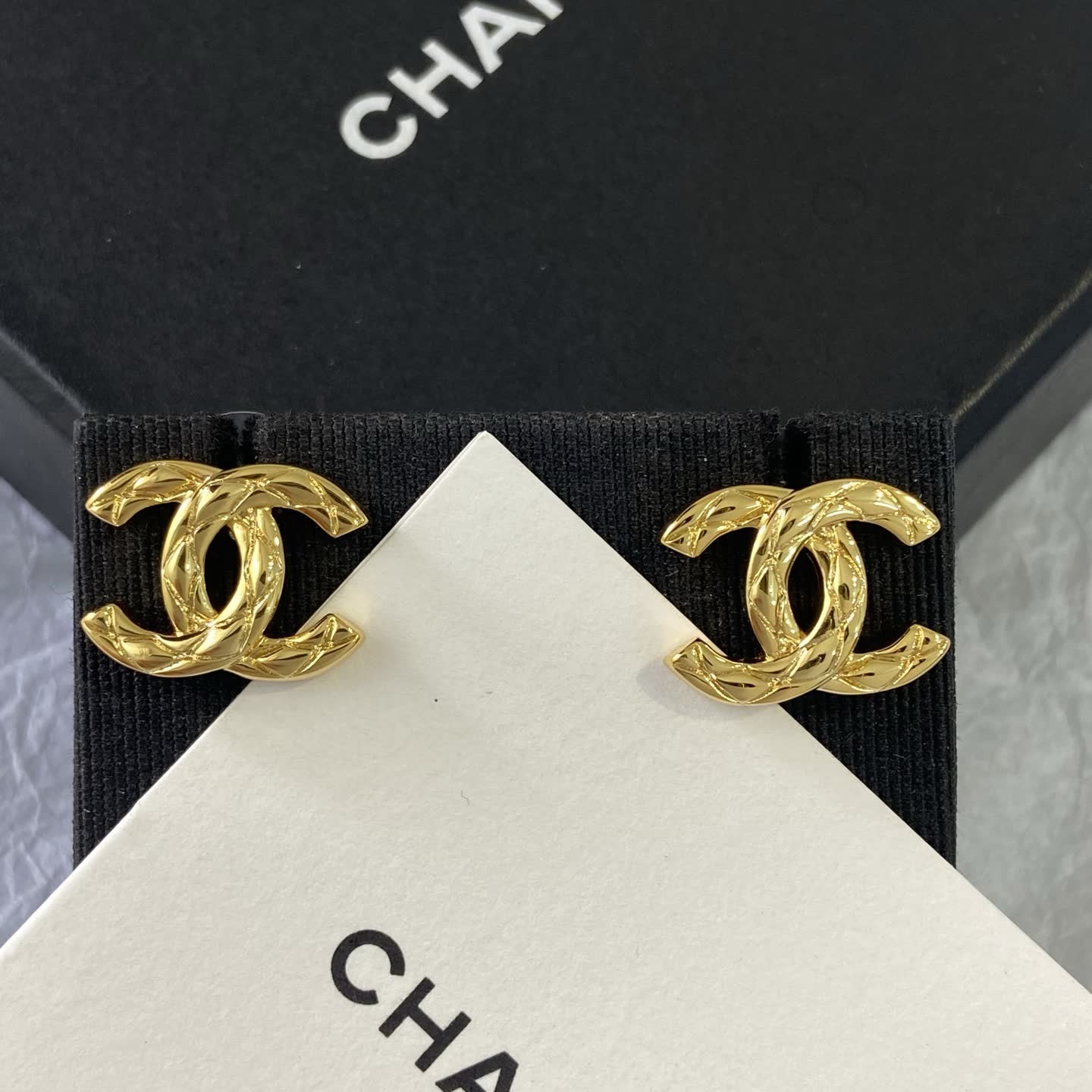 Chanel CC Logo Gold Tone Stud Earrings Chanel CC Logo Gold Tone Stud Earrings
