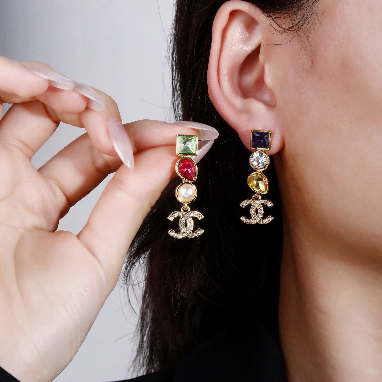 Chanel 2025/26 Spring Holiday Series Earrings
