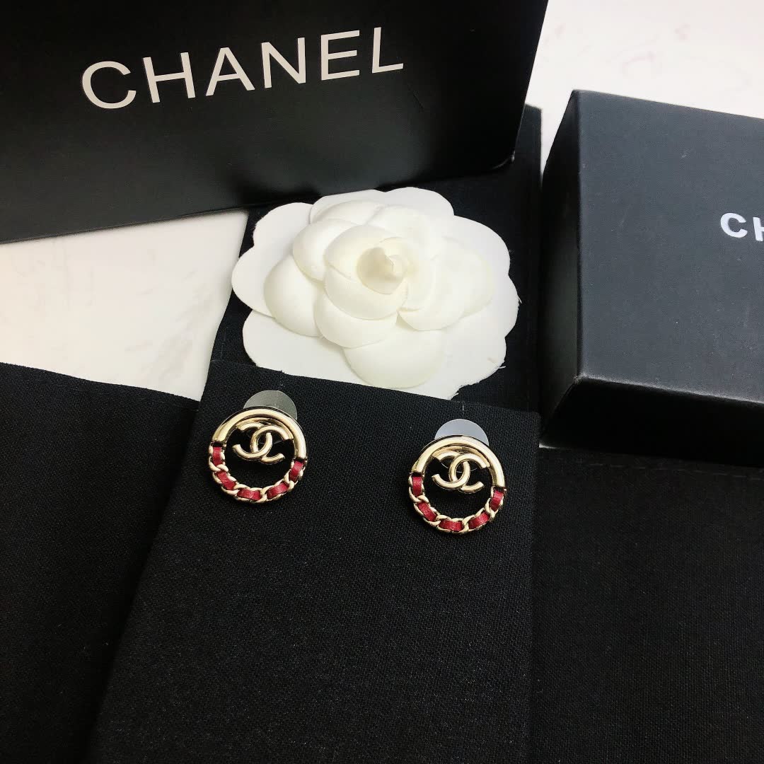 Chanel CC Logo Earrings with Red Stones Chanel CC Logo Earrings with Red Stones
