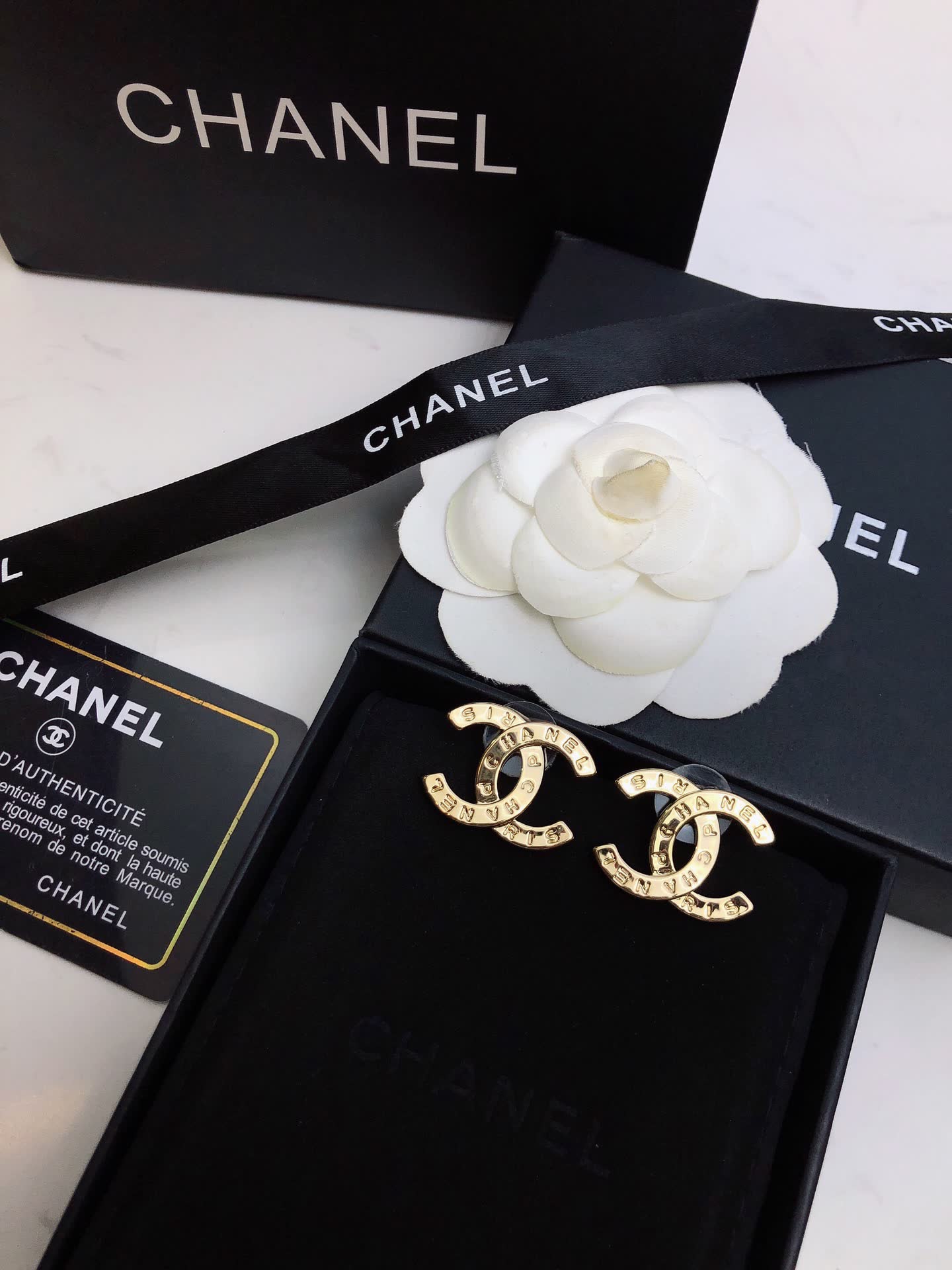 Chanel CC Logo Earrings Chanel CC Logo Earrings