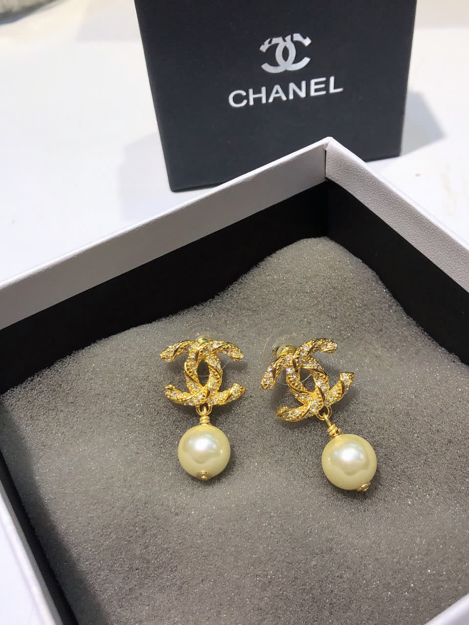 Chanel CC Logo Pearl Drop Earrings