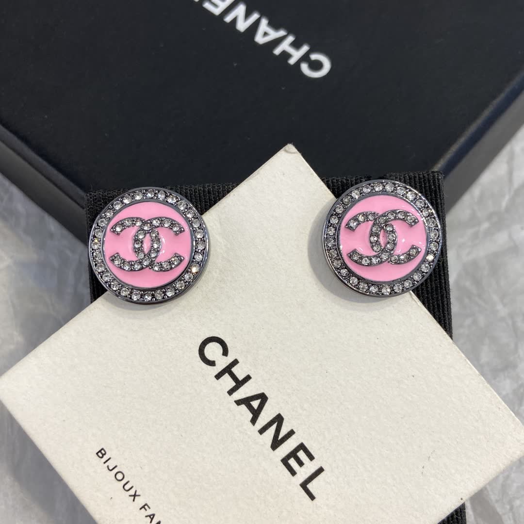 Chanel CC Pink Crystal Earrings Chanel CC Pink Crystal Earrings