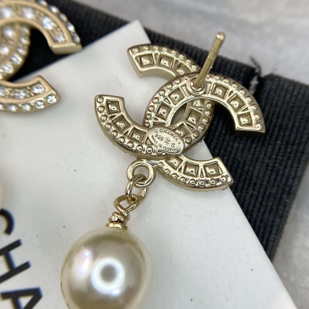 Chanel CC Logo Pearl Drop Earrings