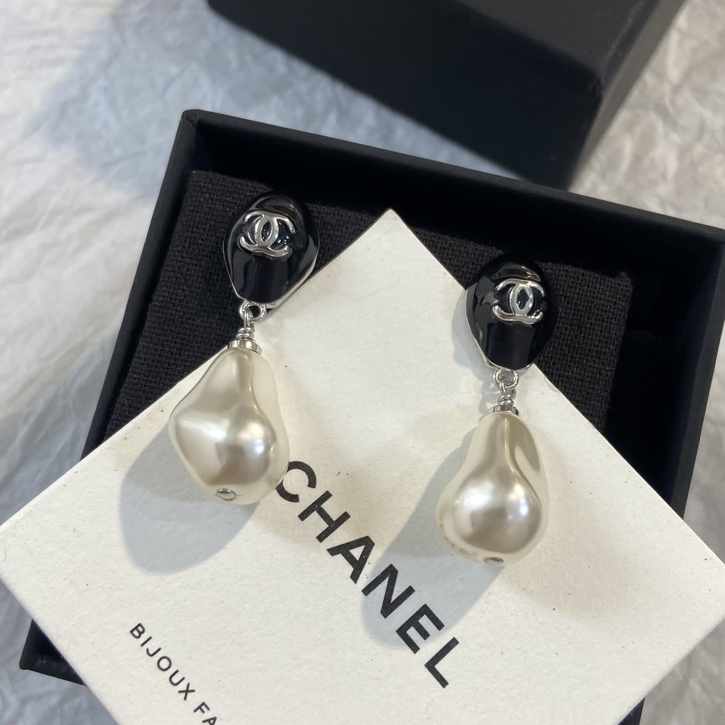 Chanel Black and Pearl Drop Earrings Chanel Black and Pearl Drop Earrings