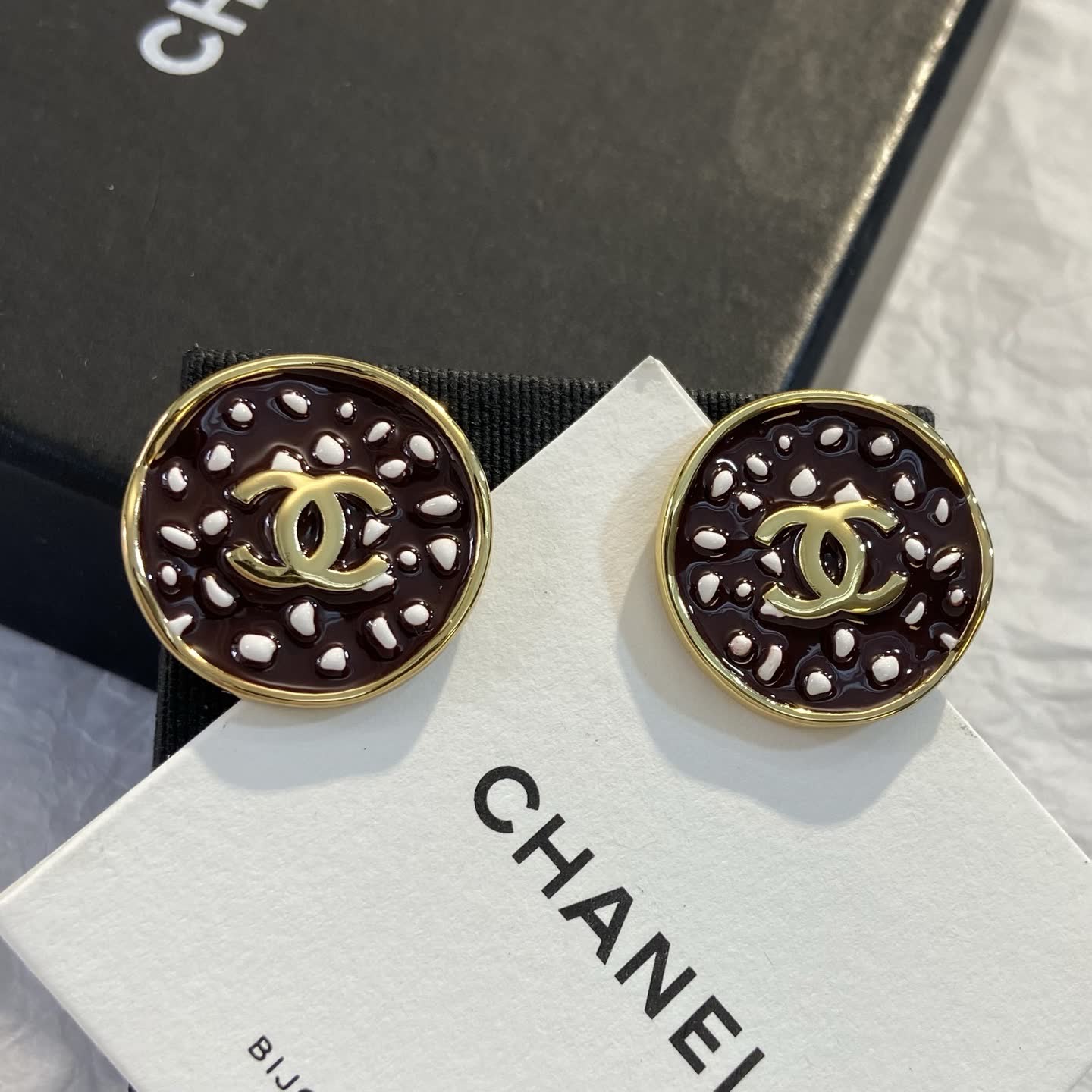 Chanel CC Logo Earrings Chanel CC Logo Earrings