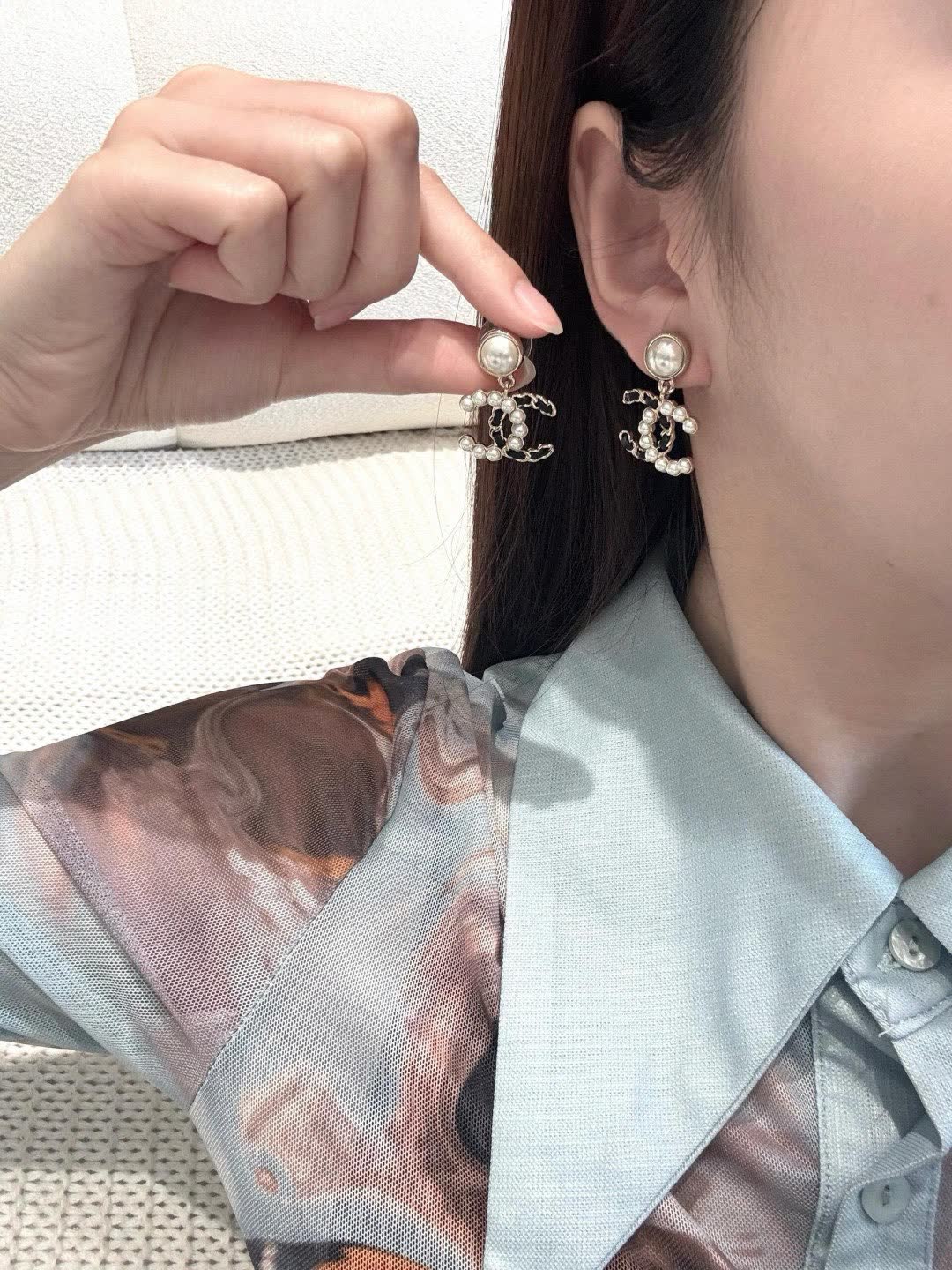 Chanel CC Logo Pearl Earrings