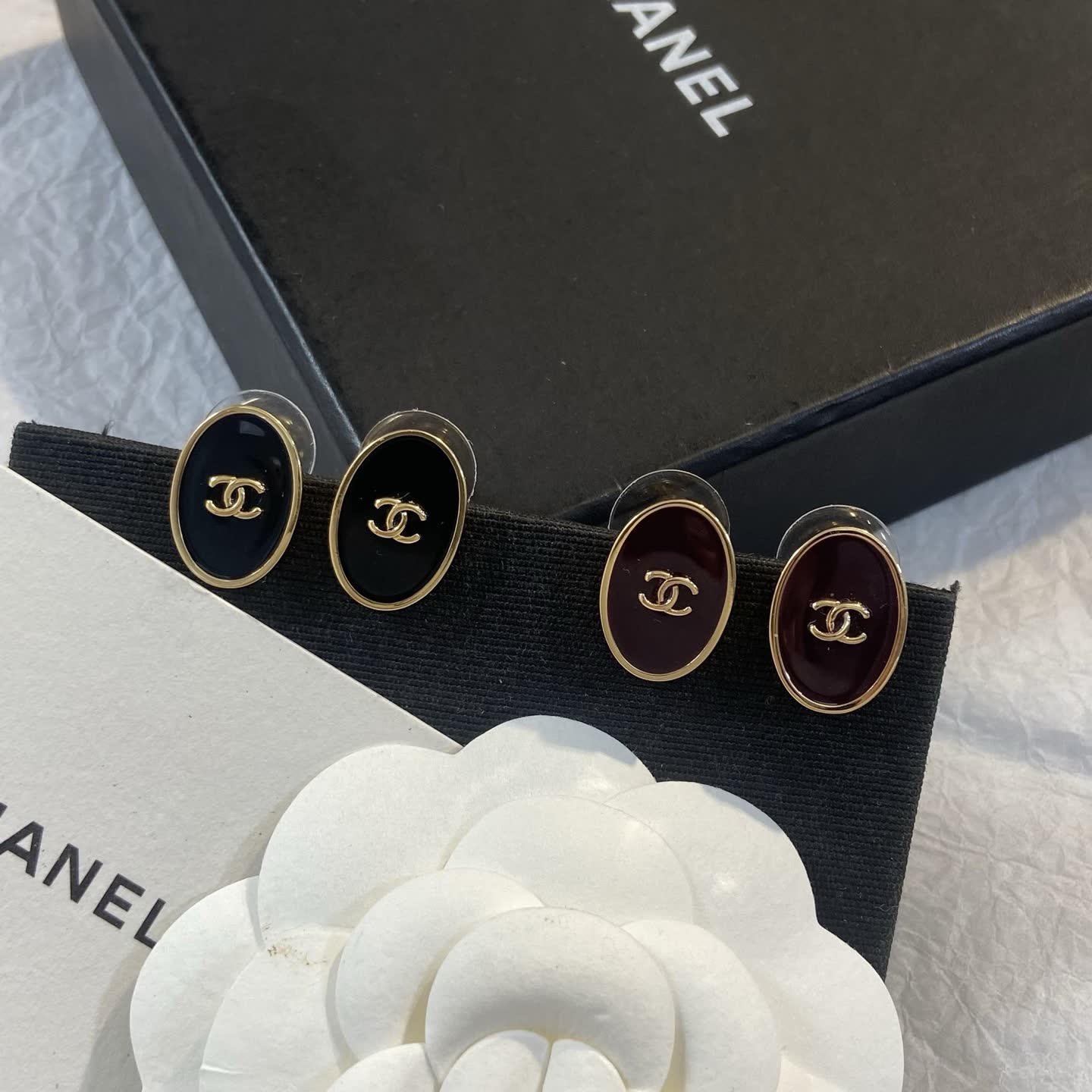 Chanel CC Logo Earrings Chanel CC Logo Earrings