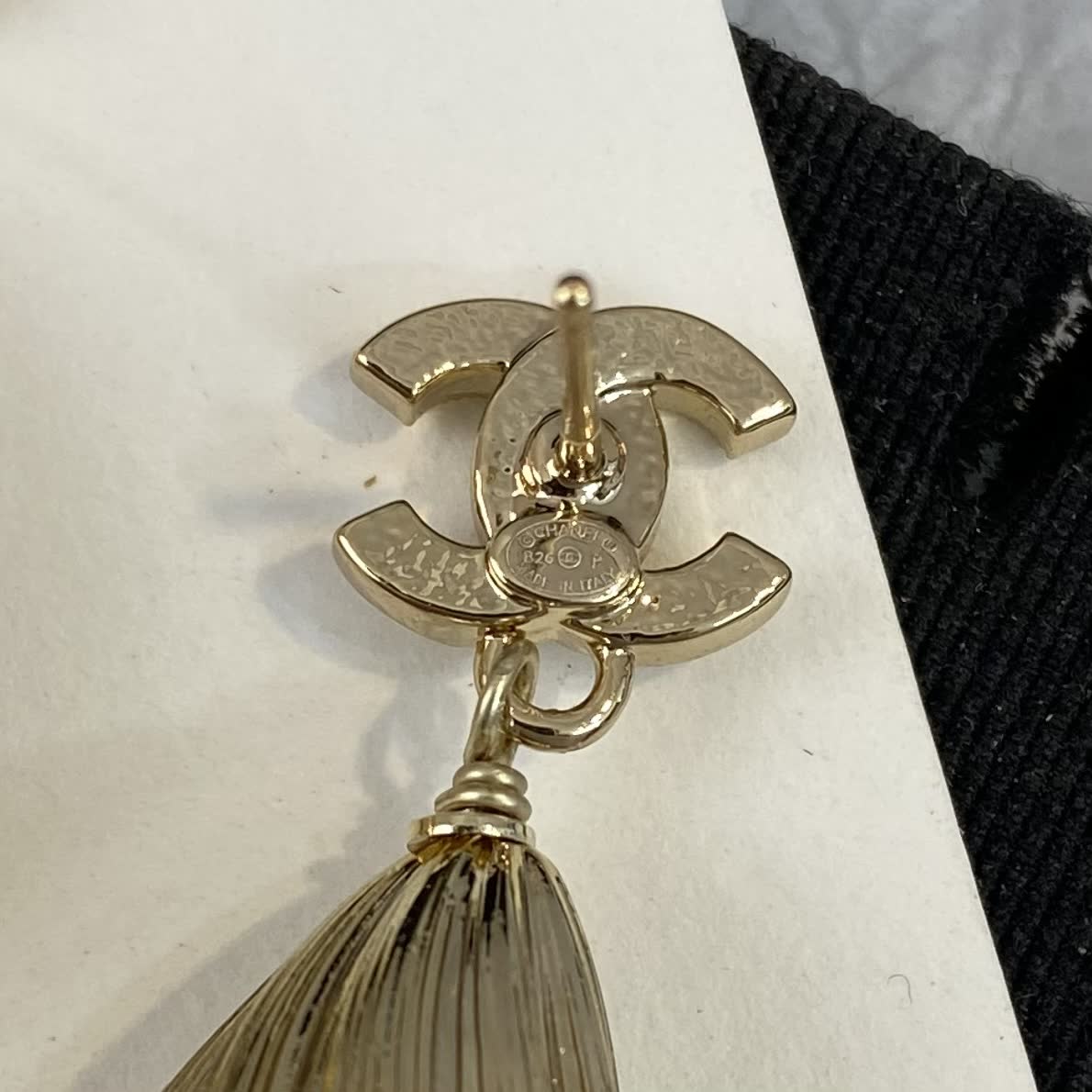 Chanel CC Logo & Teardrop Earrings
