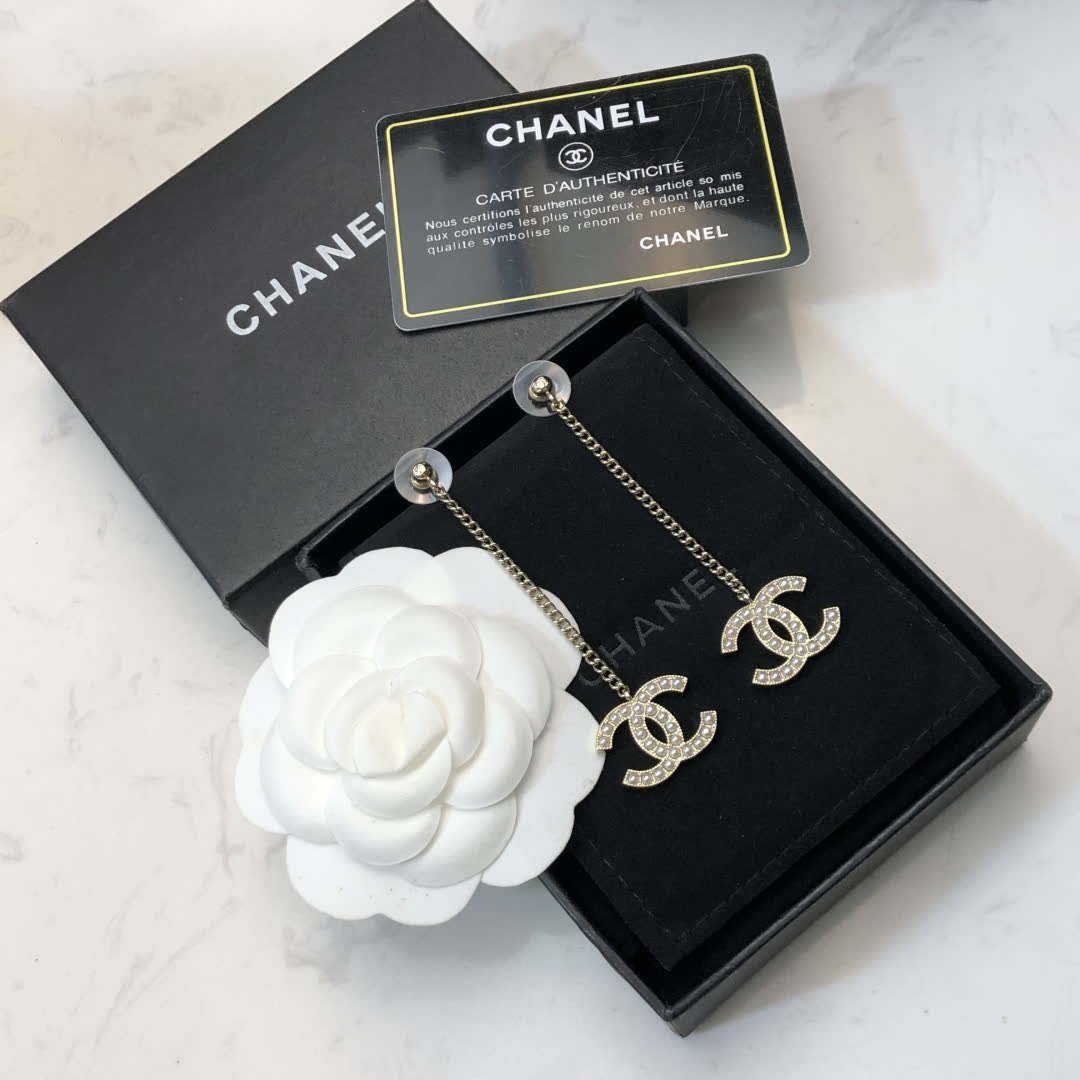 Chanel CC Logo Pearl Earrings
