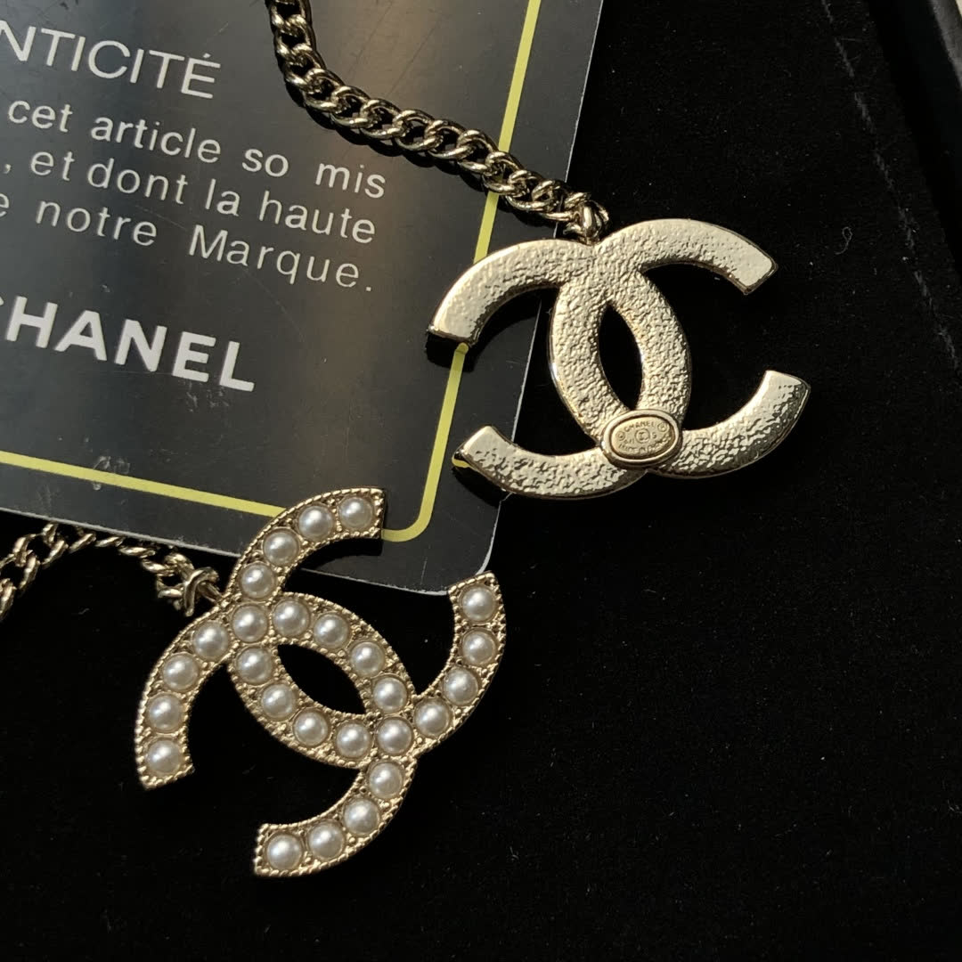 Chanel CC Logo Pearl Earrings