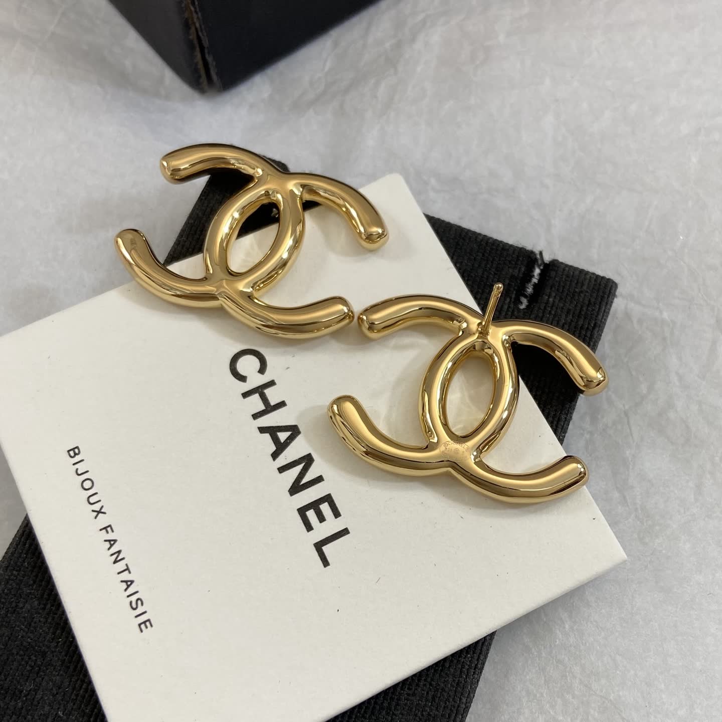 Chanel CC Logo Clip-on Earrings