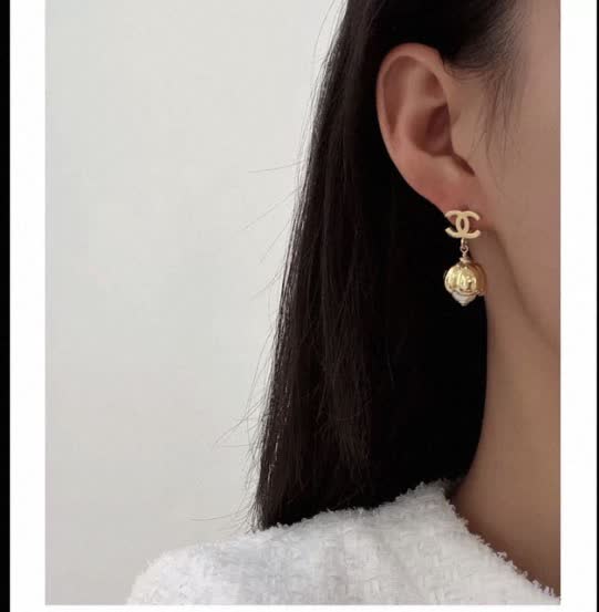 Chanel Gold CC Logo Pearl Earrings