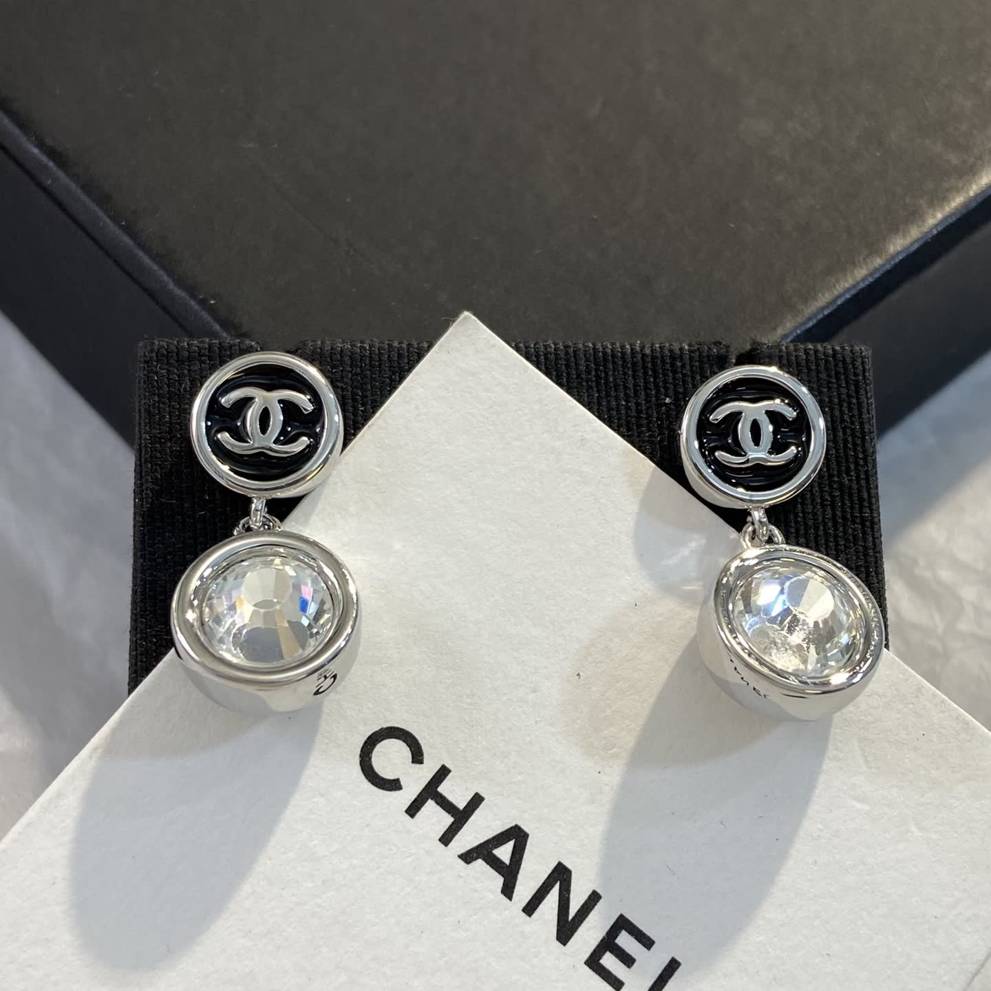 Chanel CC Logo Crystal Drop Earrings Chanel CC Logo Crystal Drop Earrings