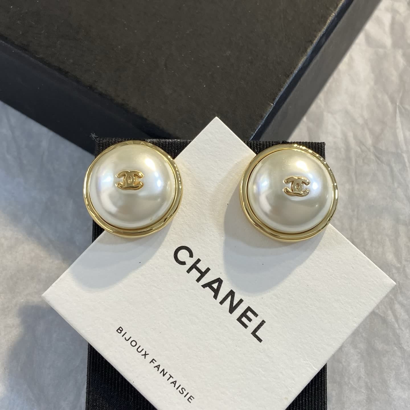 Chanel Pearl Stud Earrings Chanel Pearl Stud Earrings
