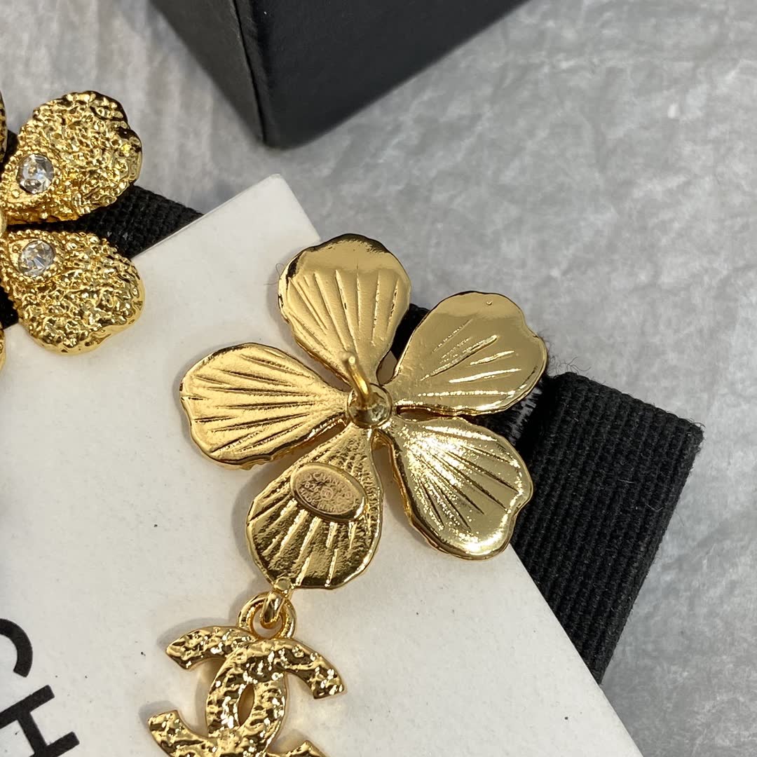 Chanel Gold-tone Crystal Flower Earrings
