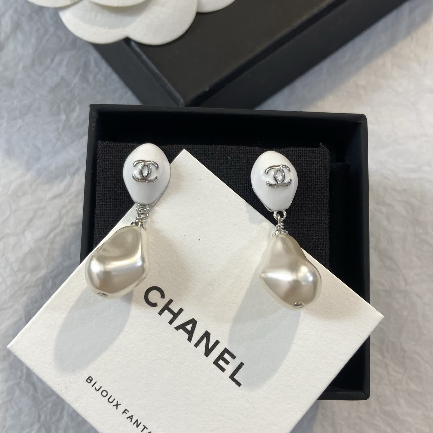 Chanel Pearl Drop Earrings Chanel Pearl Drop Earrings
