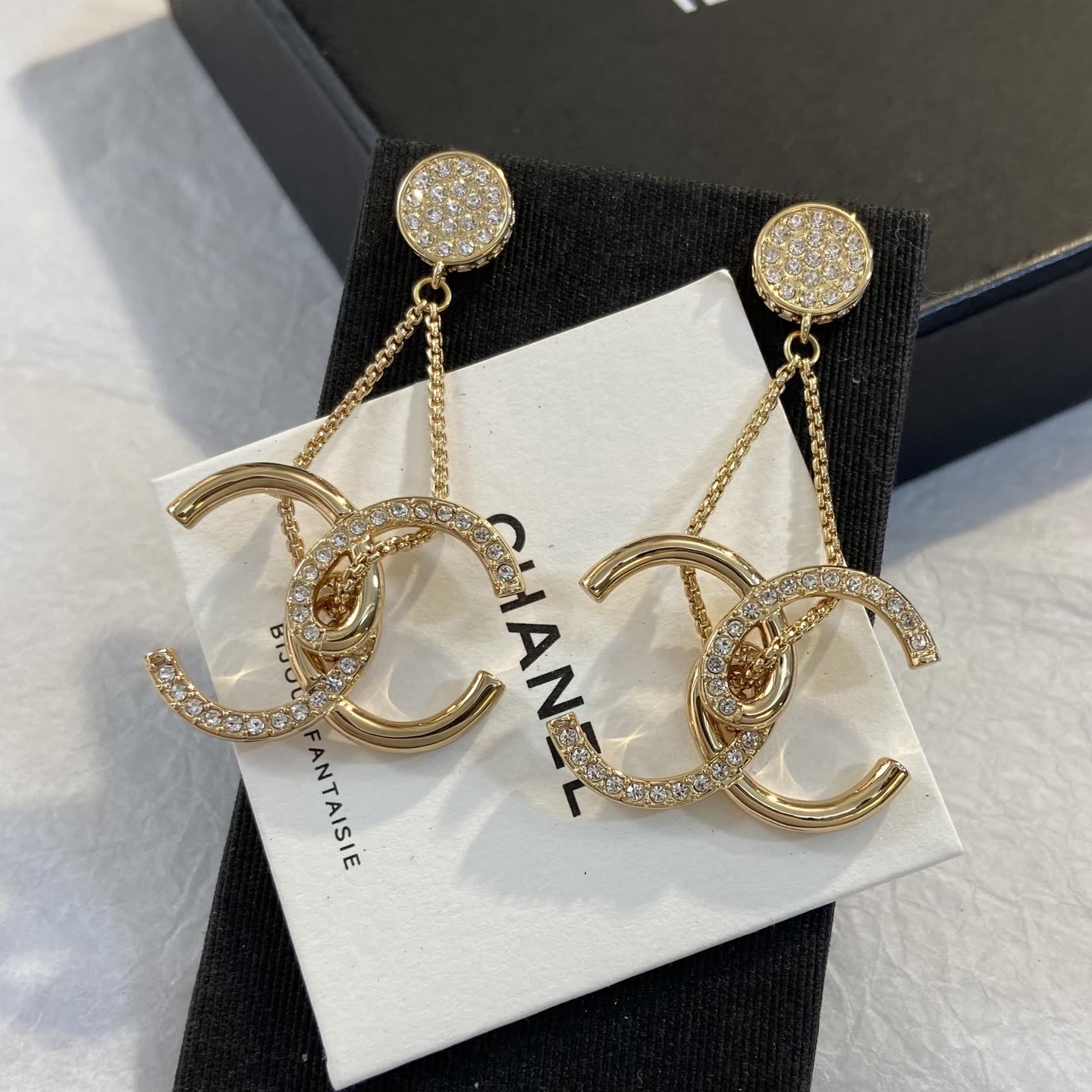 Chanel CC Logo Earrings Chanel CC Logo Earrings