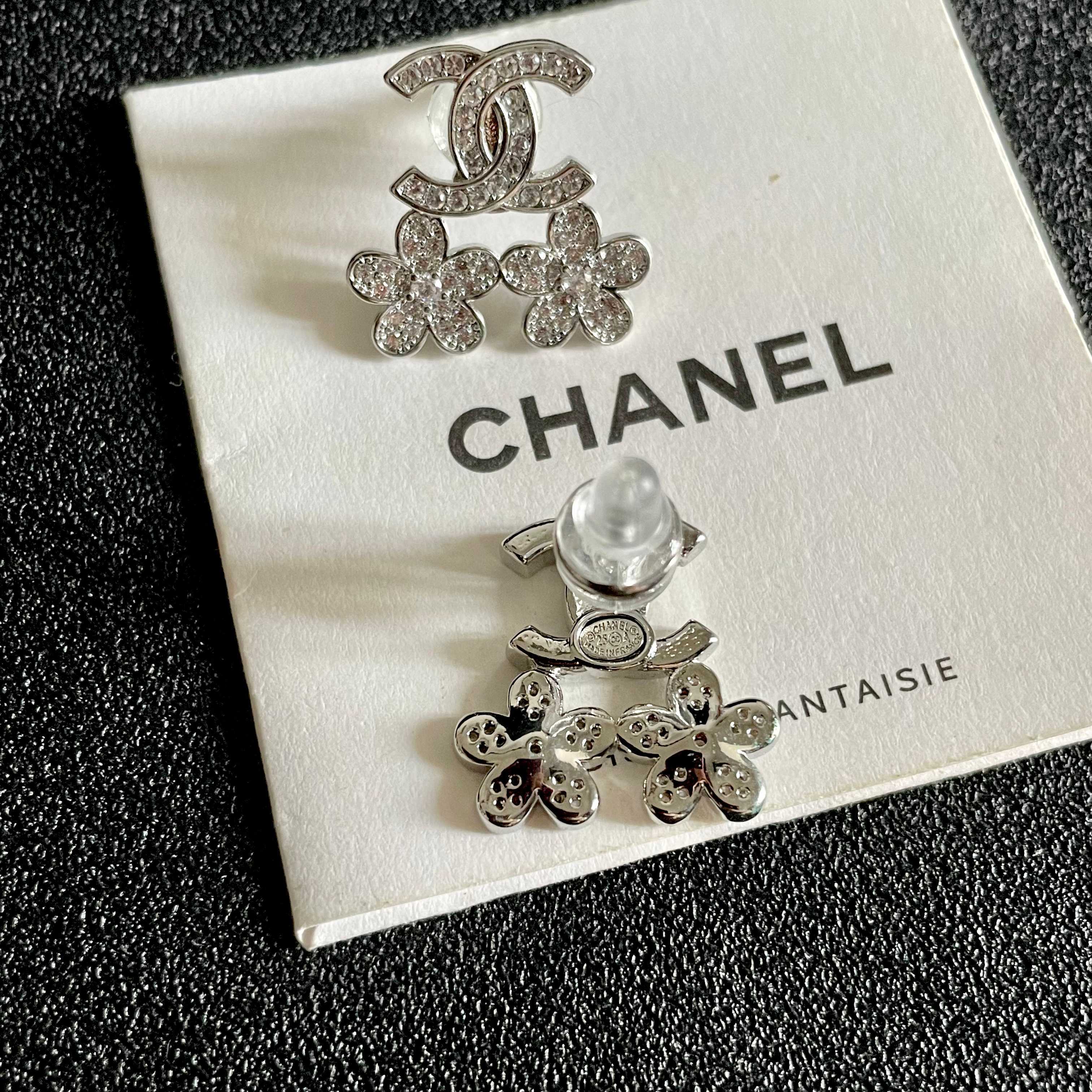 Chanel CC Logo & Flower Stud Earrings