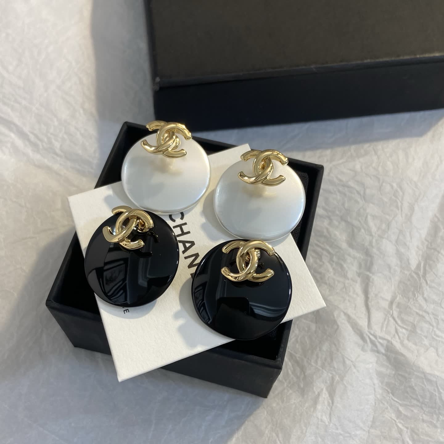 Chanel CC Logo Round Earrings
