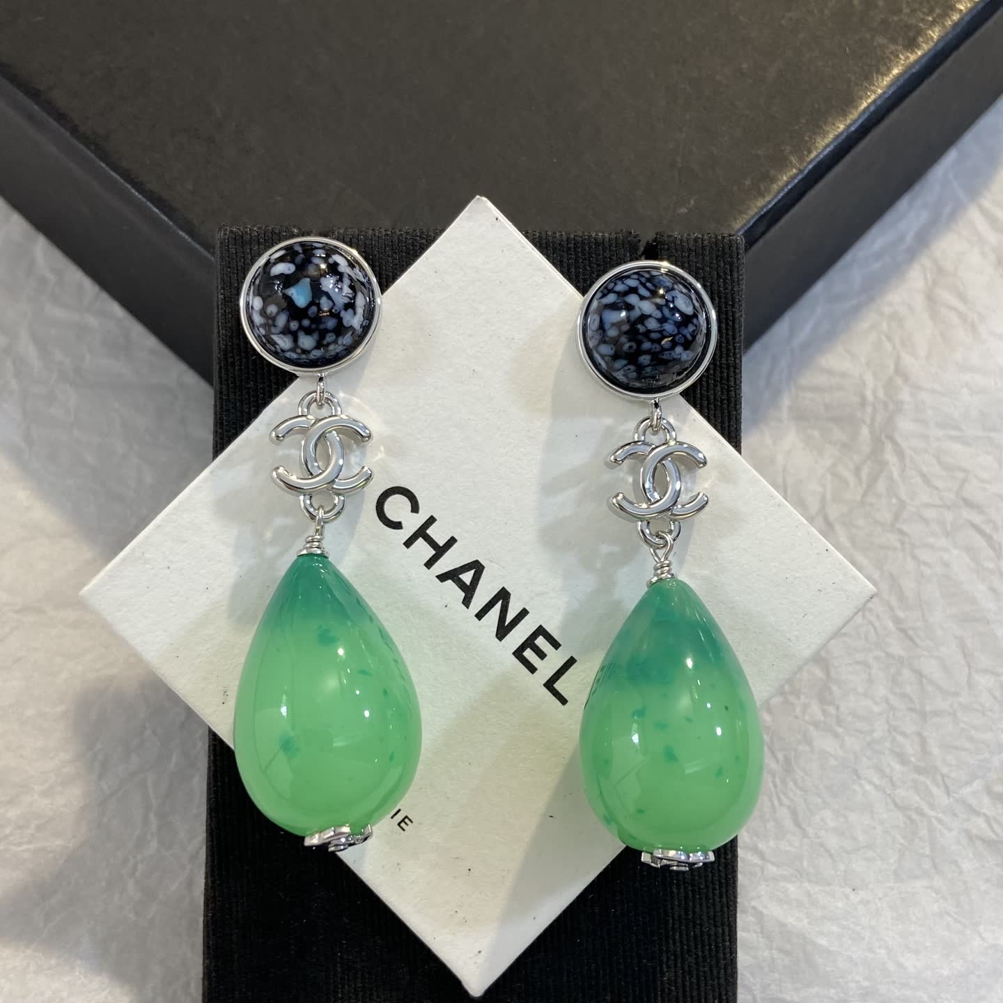 Chanel Bijoux Fantaisie Earrings
