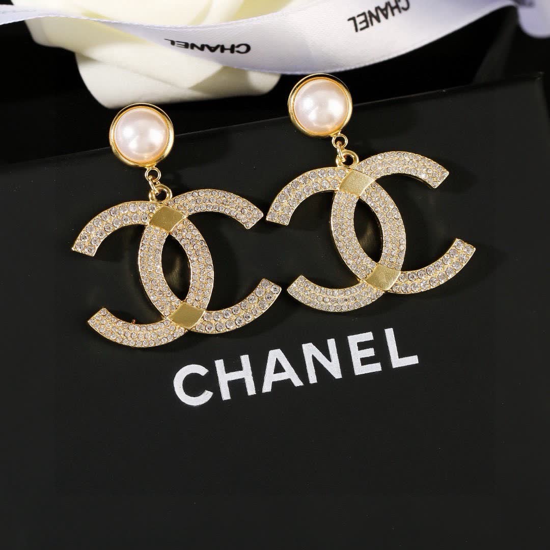 Chanel CC Logo Pearl Earrings